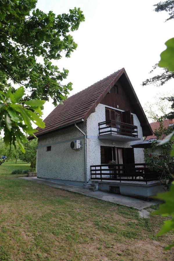 Vikend-Kuca Vevericji Kraj Vranić Exterior foto
